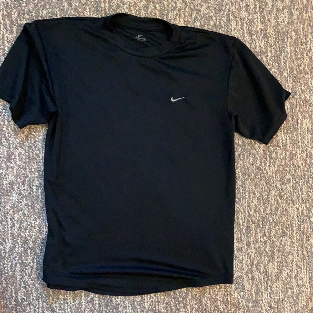 NIKE DRY FIT SHIRT